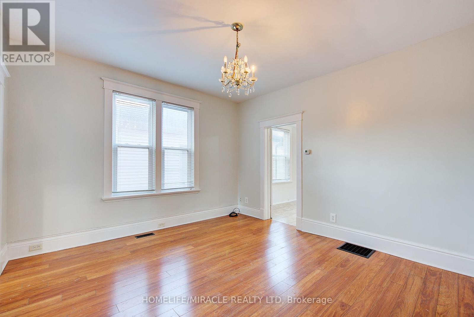 201 Clarence Street, London East, ON - Indoor Photo Showing Other Room