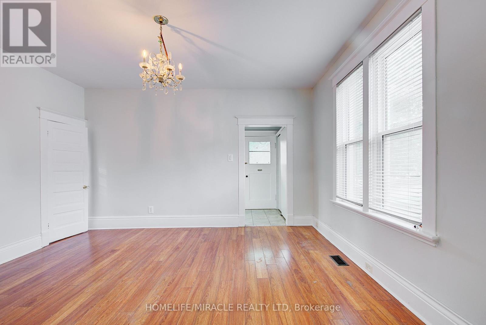 201 Clarence Street, London East, ON - Indoor Photo Showing Other Room