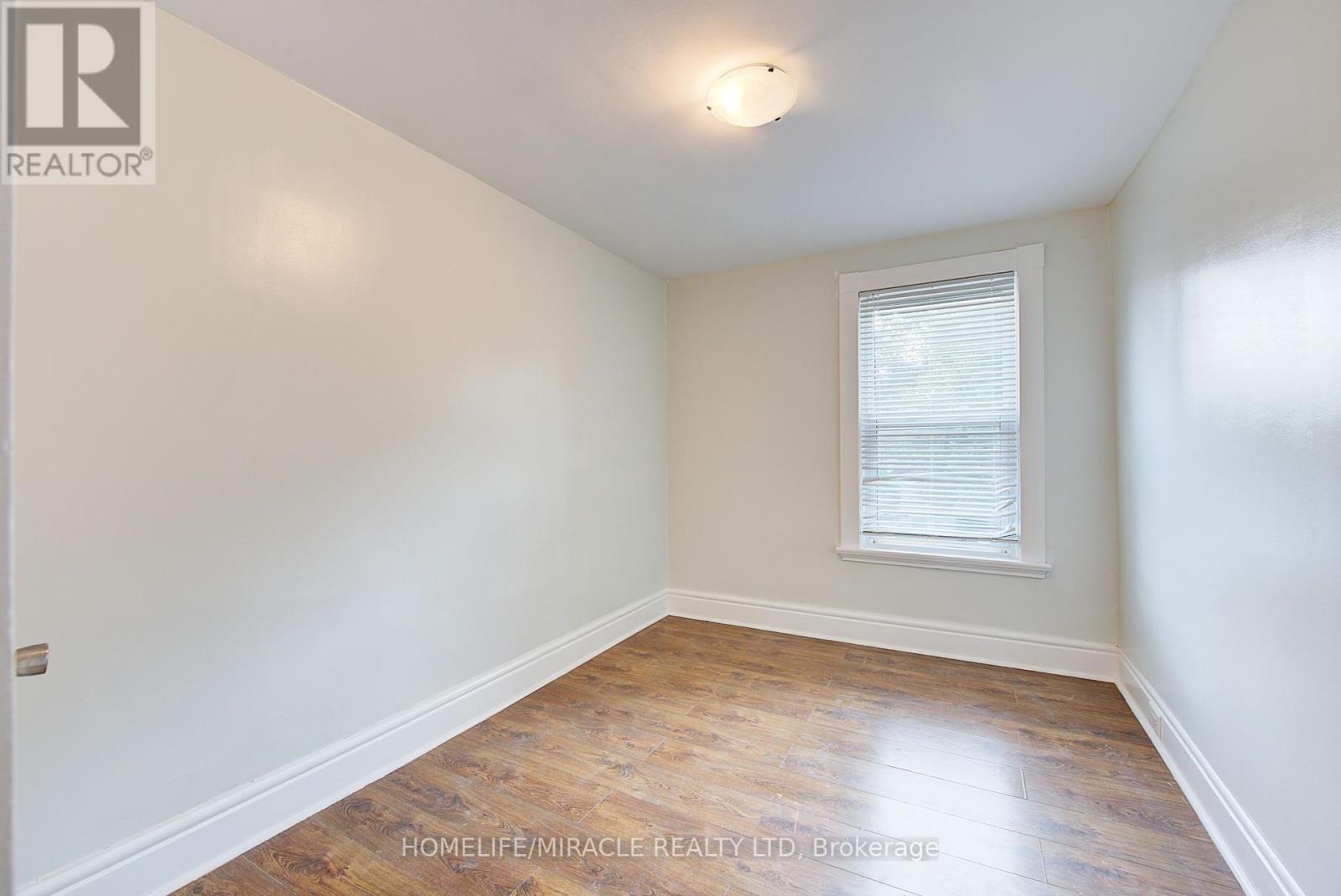 201 Clarence Street, London East, ON - Indoor Photo Showing Other Room