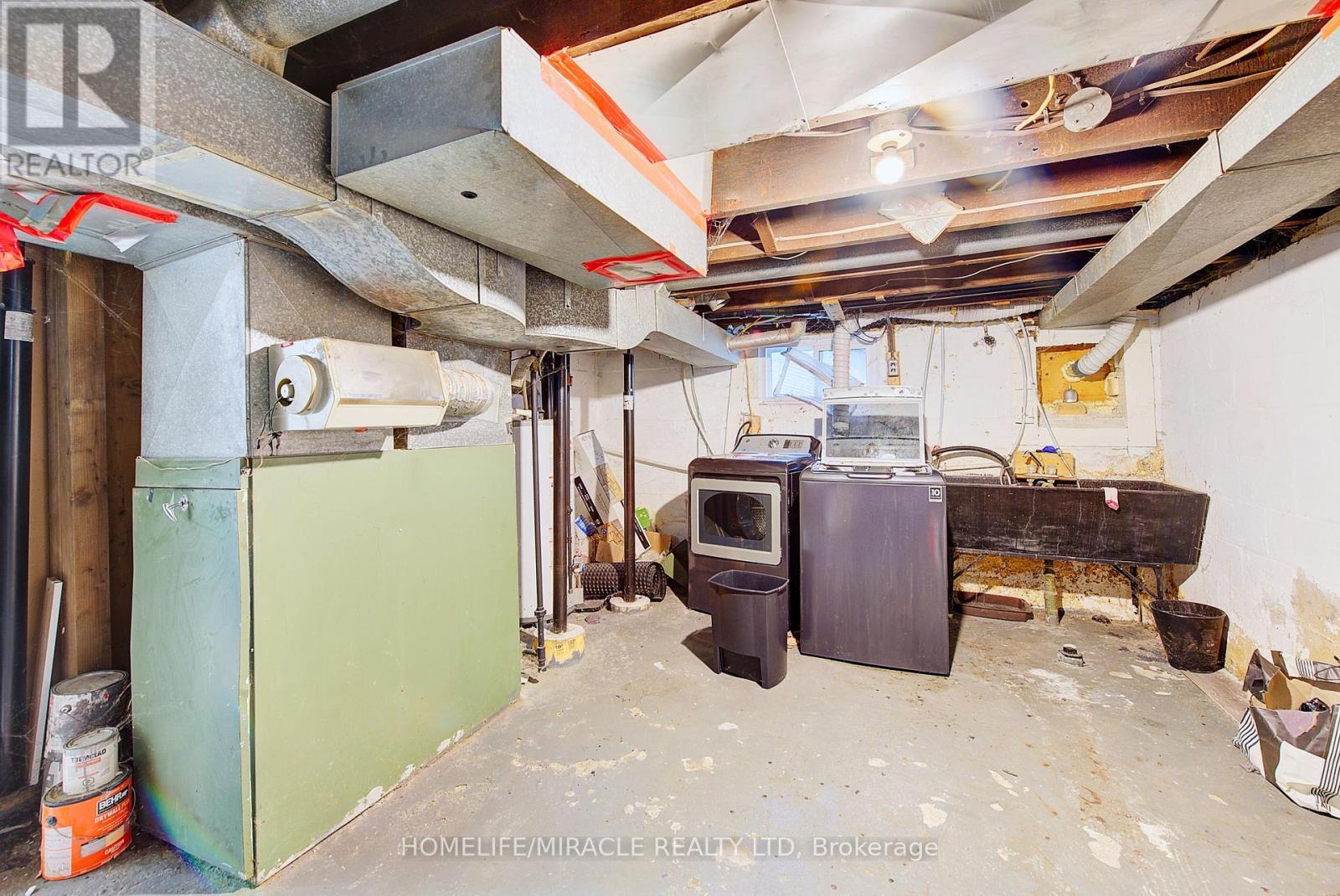 201 Clarence Street, London East, ON - Indoor Photo Showing Basement