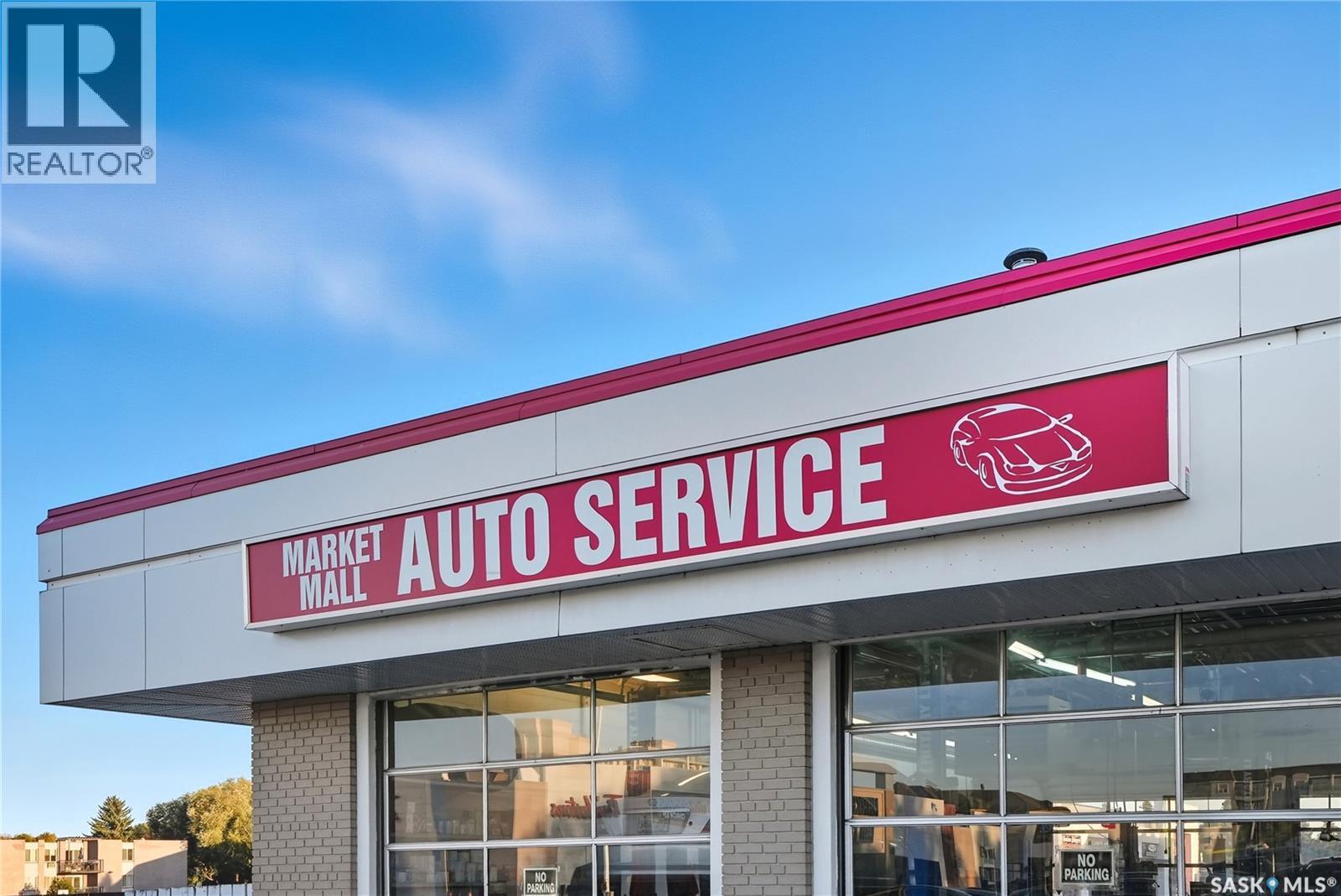 2355 Preston Avenue S, Saskatoon, SK