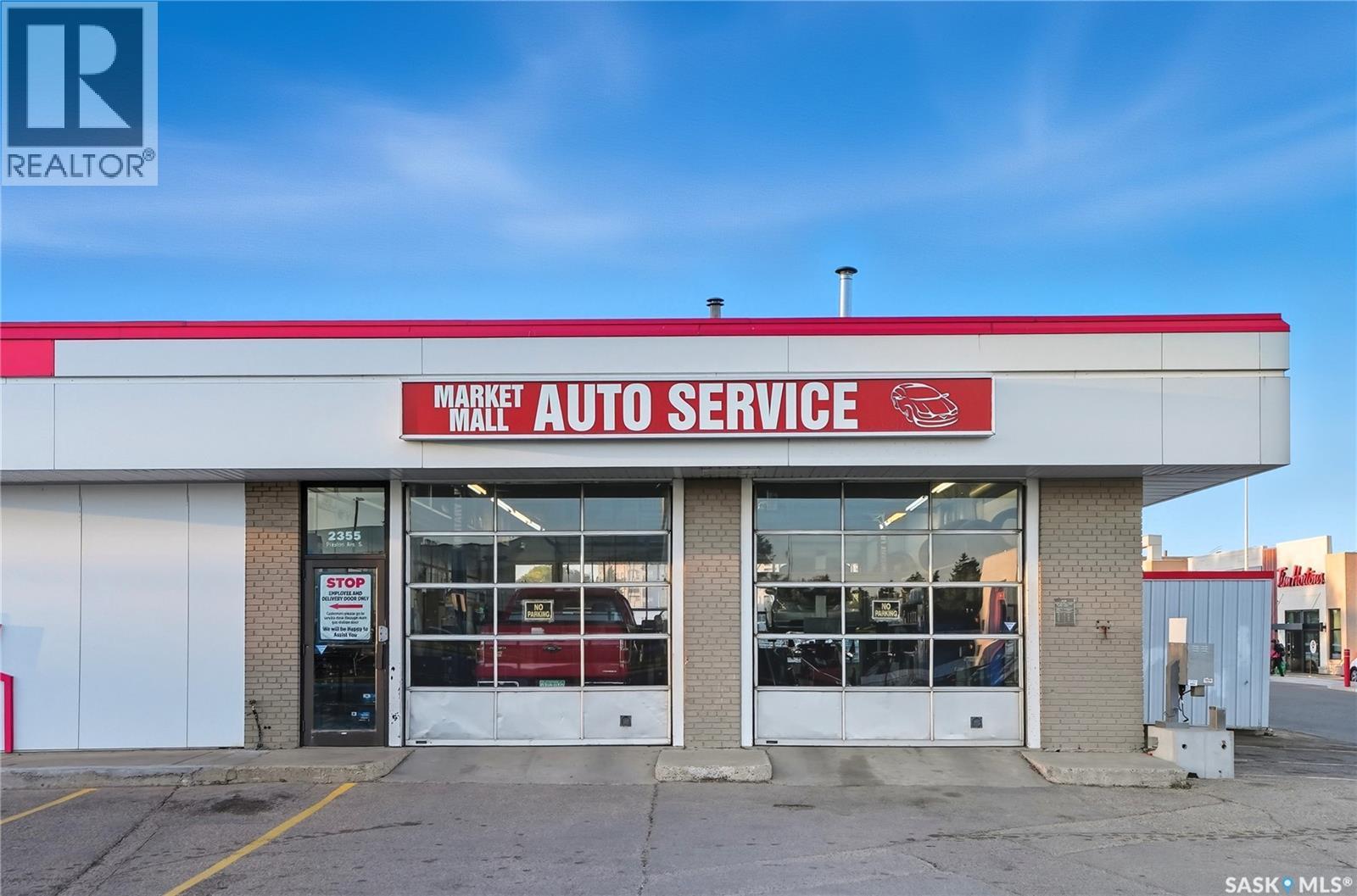 2355 Preston Avenue S, Saskatoon, SK