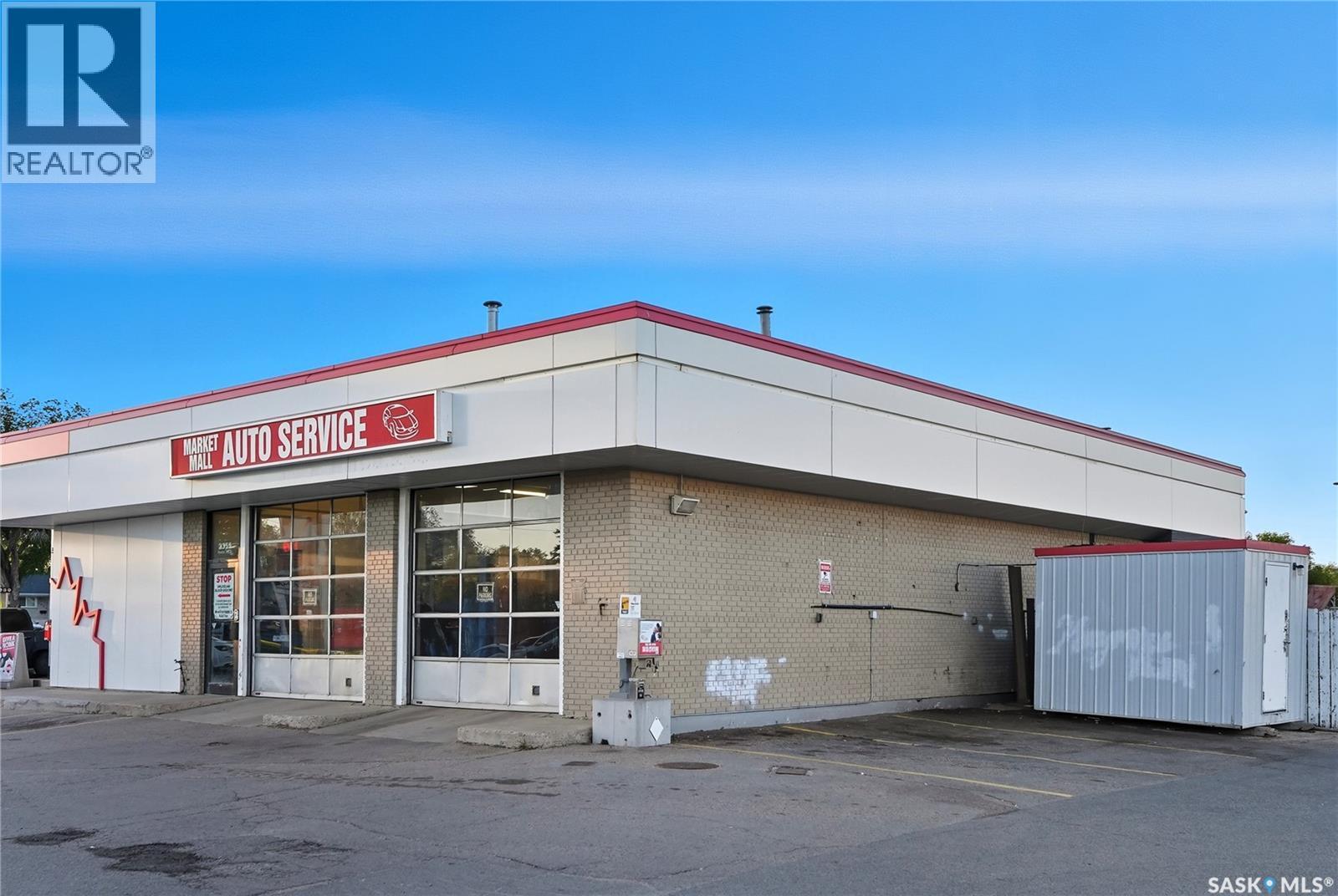 2355 Preston Avenue S, Saskatoon, SK
