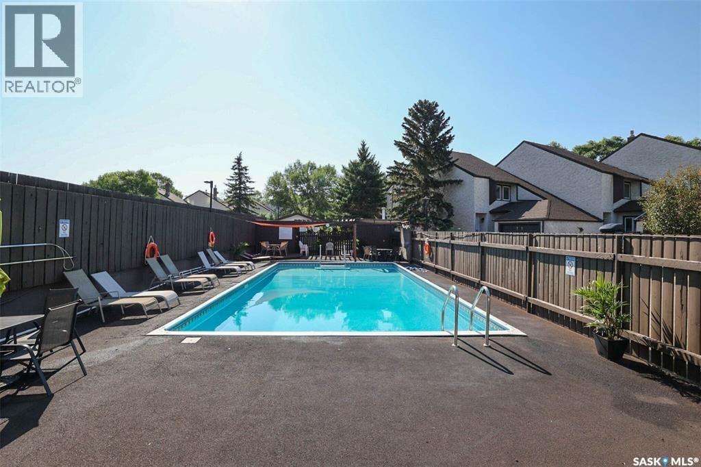 47 Laverendrye Way, Regina, SK - Outdoor With In Ground Pool
