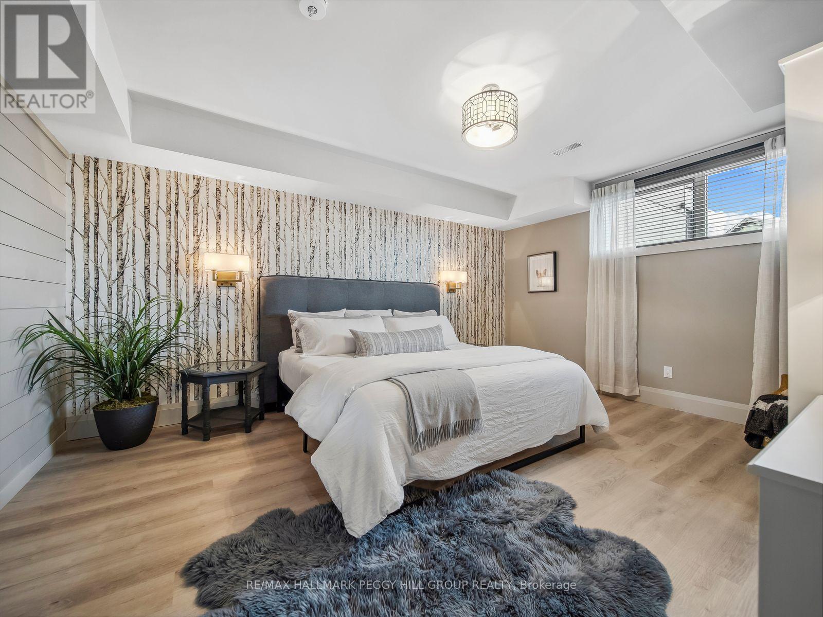 7 Meadowlark Way, Collingwood, ON - Indoor Photo Showing Bedroom