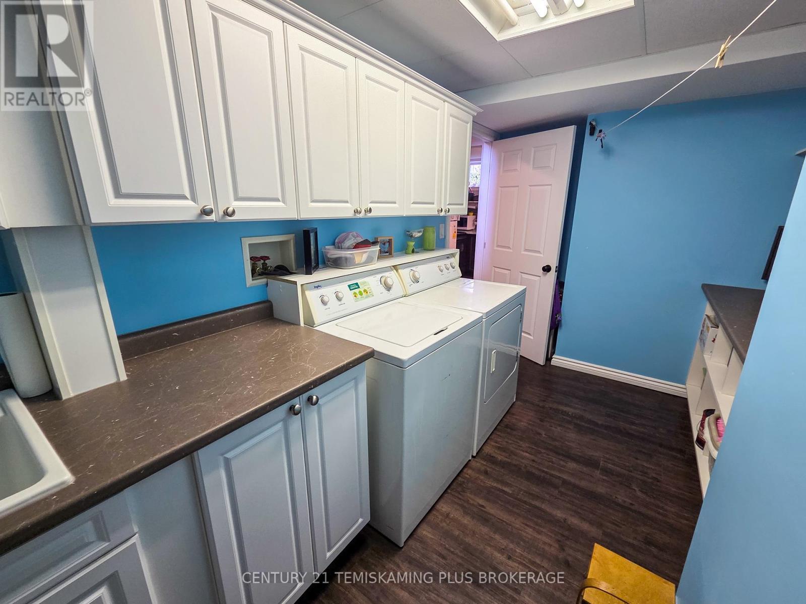 Basement Unit Laundry - 47 Eighth Avenue, Englehart, ON - Indoor Photo Showing Laundry Room