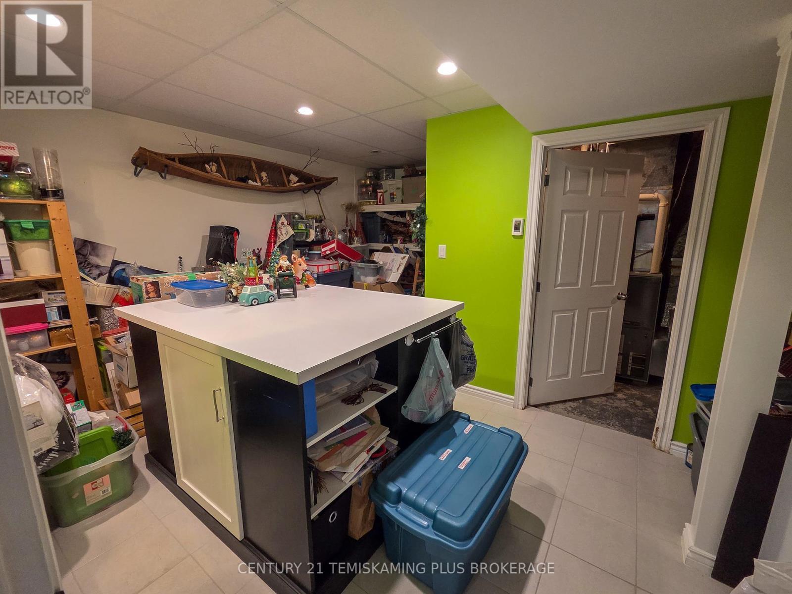 Basement Storage Room - 47 Eighth Avenue, Englehart, ON - Indoor
