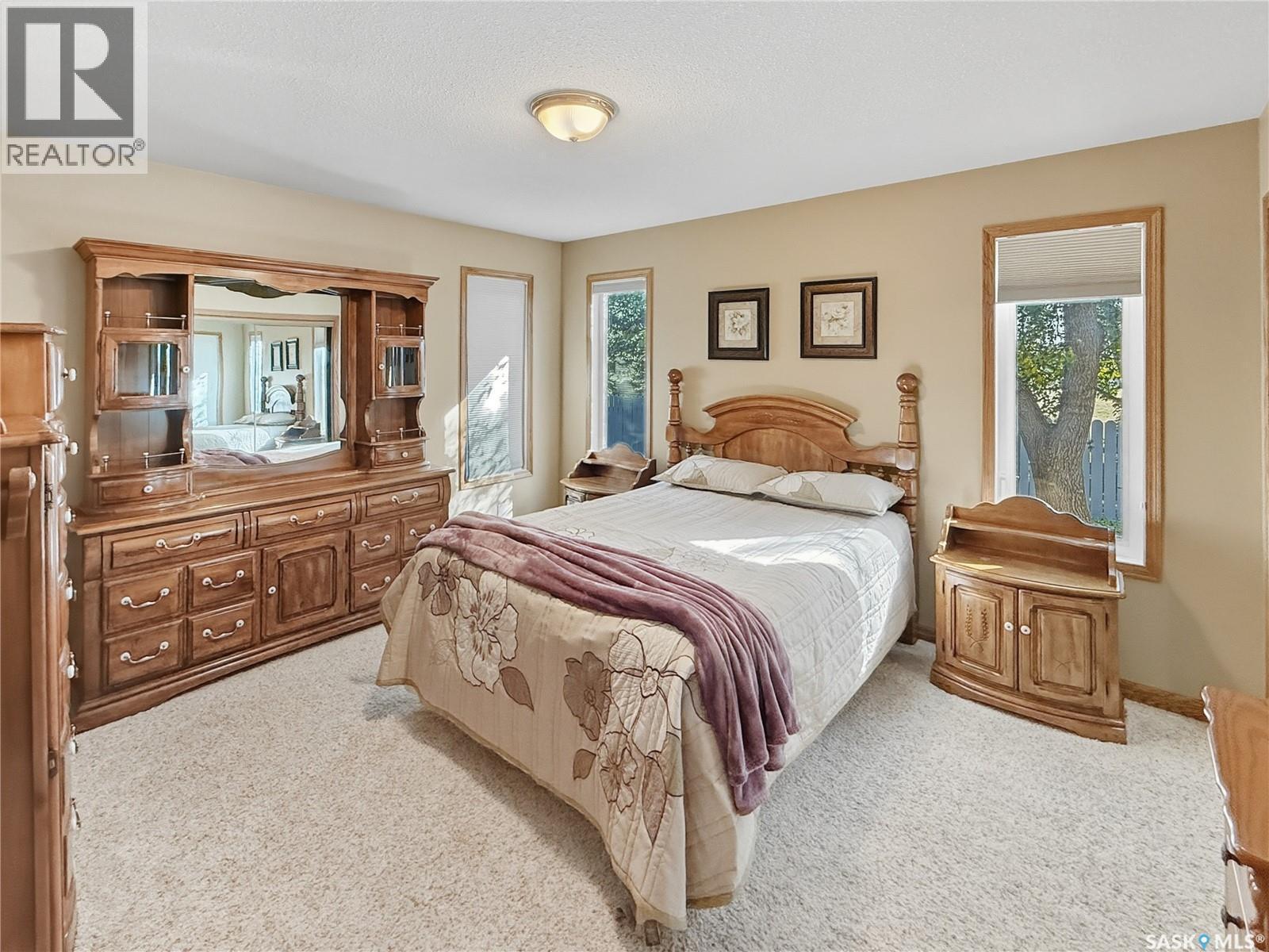 406 Curry Crescent, Swift Current, SK - Indoor Photo Showing Bedroom