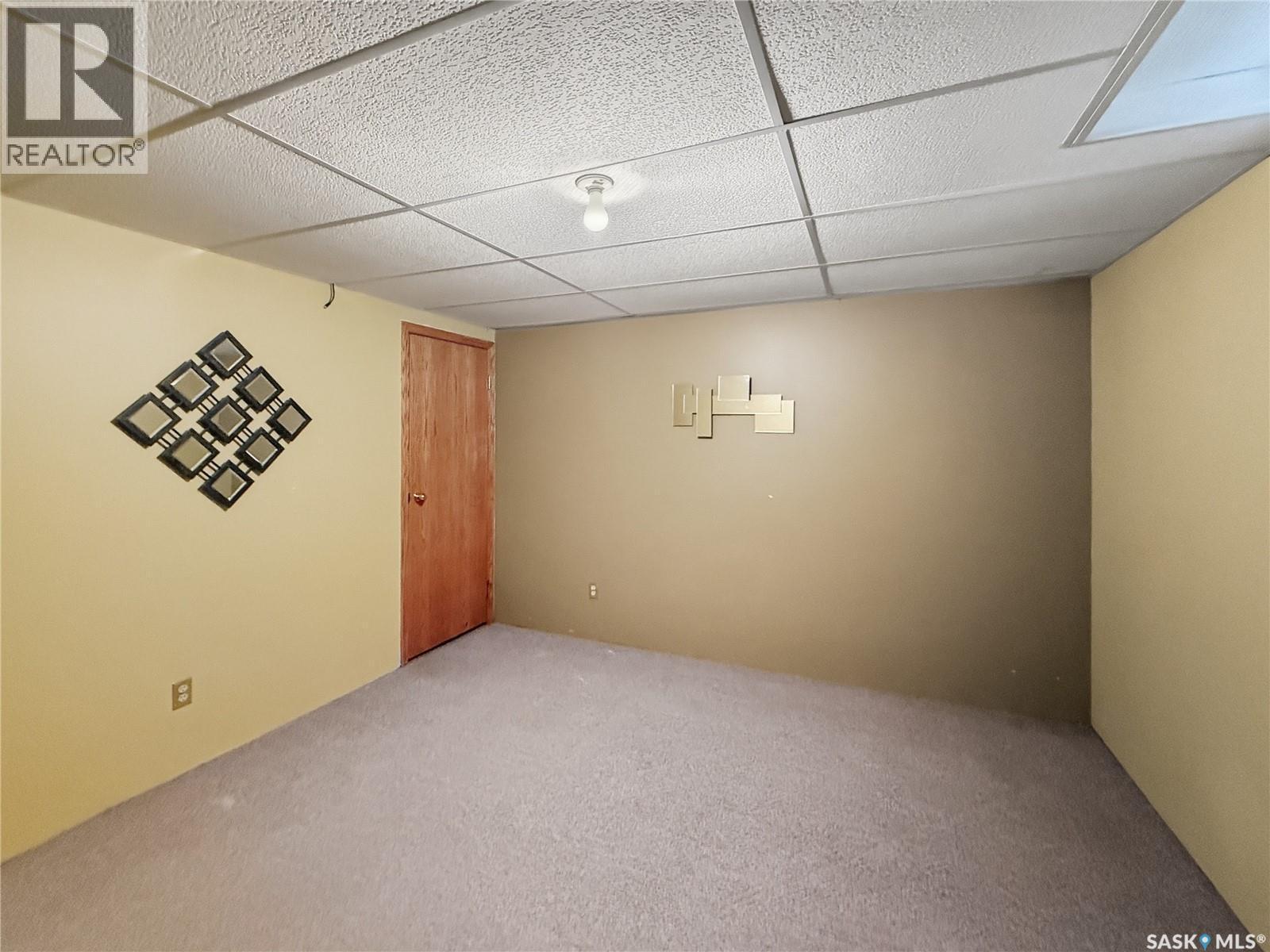 406 Curry Crescent, Swift Current, SK - Indoor