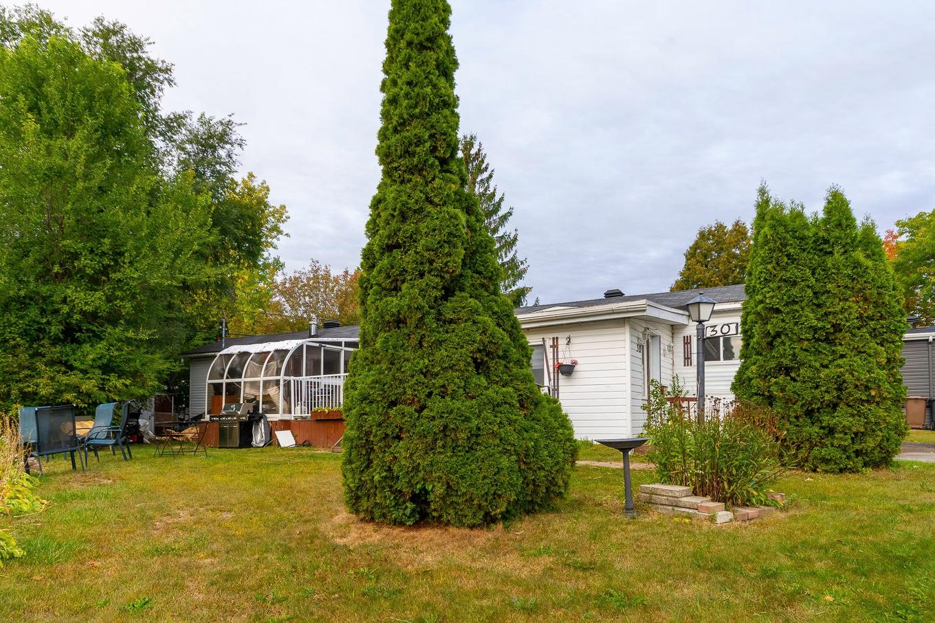 Face arrière - 30 5E Avenue, Terrebonne (Terrebonne), QC - Outdoor