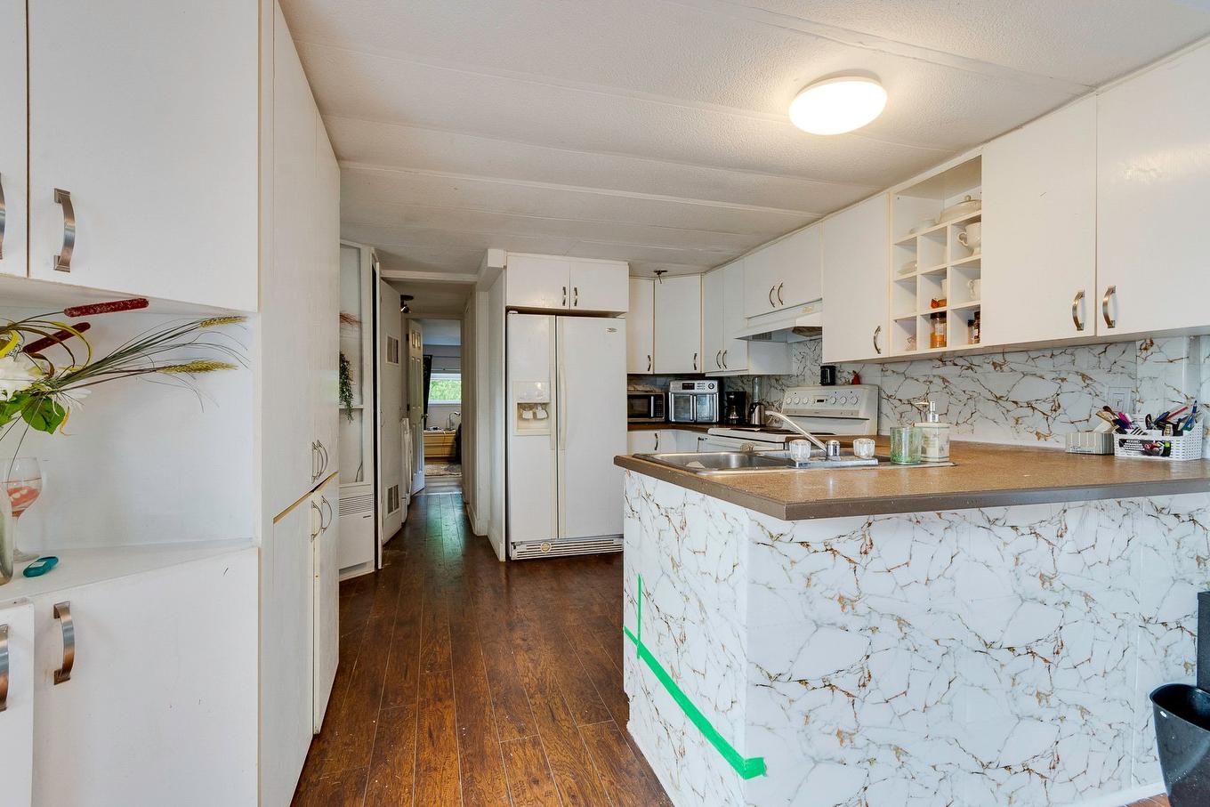 Cuisine - 30 5E Avenue, Terrebonne (Terrebonne), QC - Indoor Photo Showing Kitchen