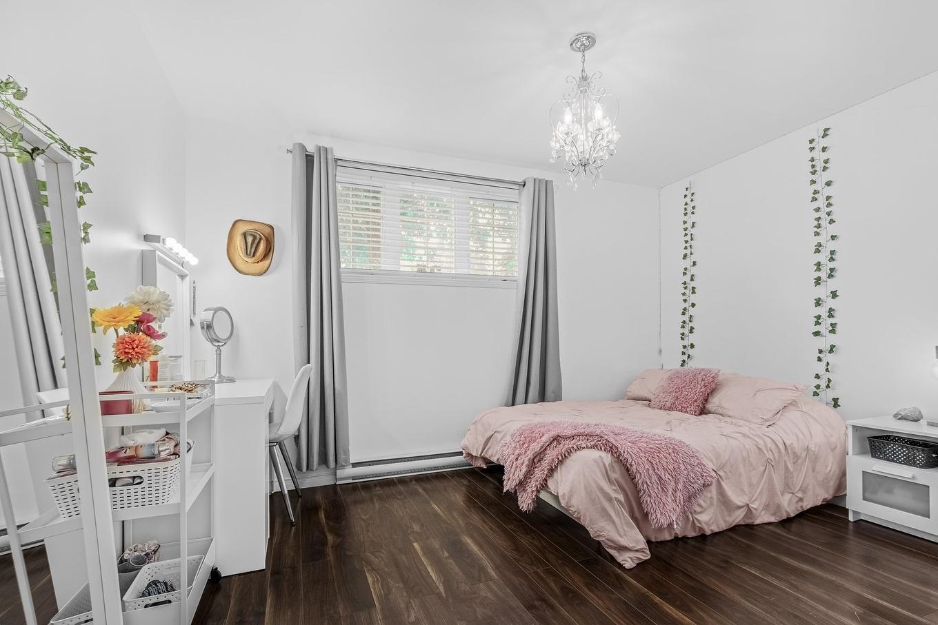 Chambre à coucher - 29 Rue Des Grands-Bois, Lévis (Les Chutes-De-La-Chaudière-Est), QC - Indoor Photo Showing Bedroom