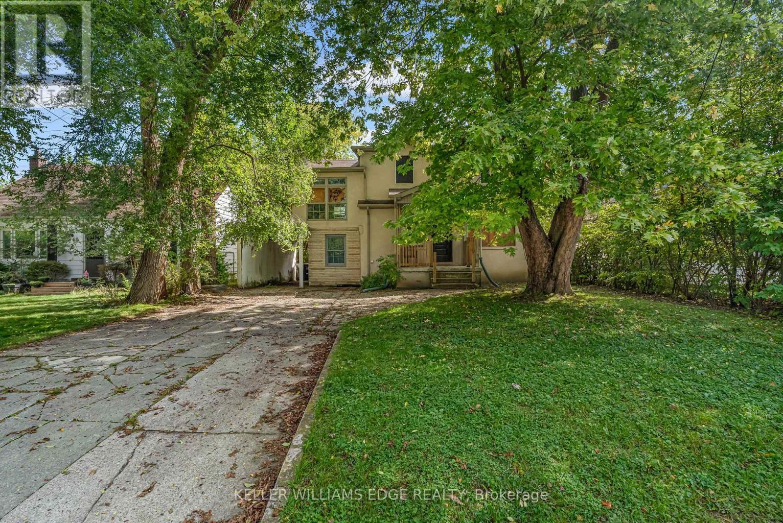 63 Minnewawa Road, Mississauga, ON - Outdoor