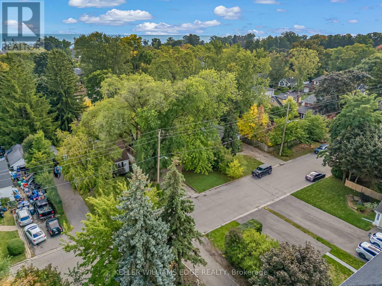 63 Minnewawa Road, Mississauga, ON - Outdoor With View