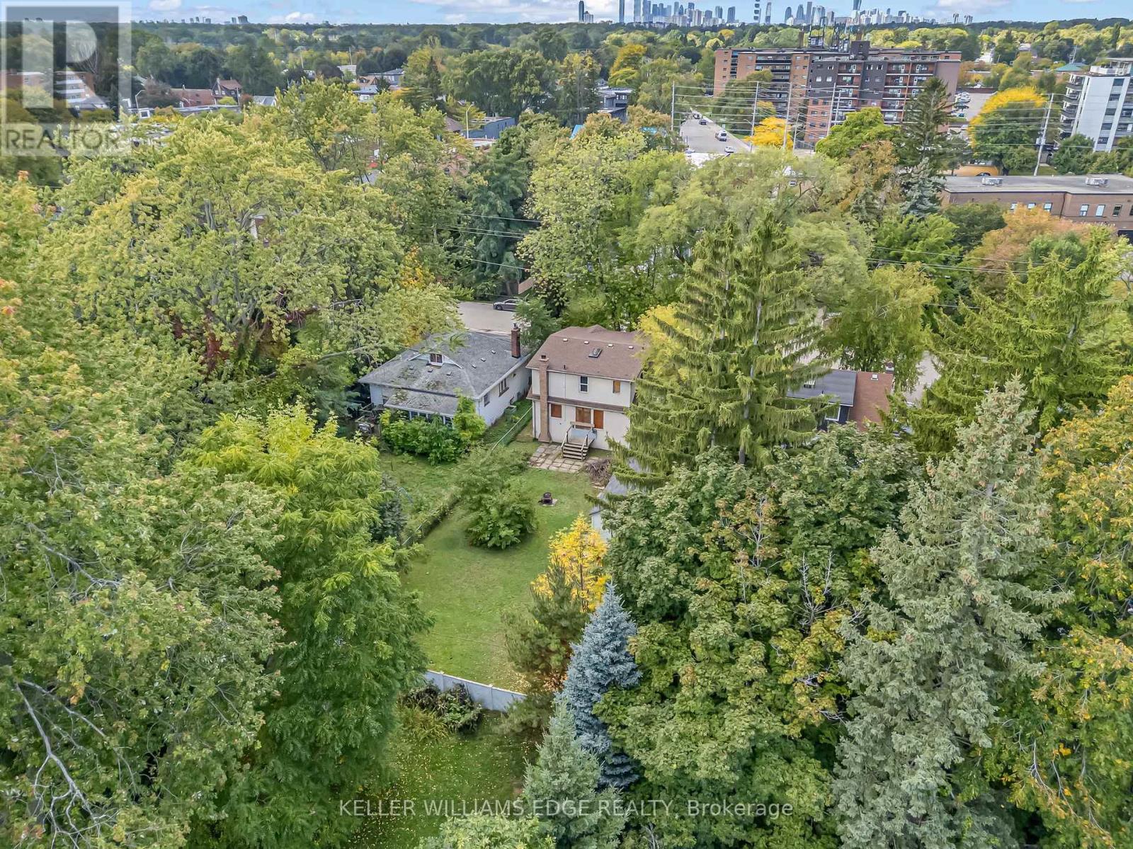 63 Minnewawa Road, Mississauga, ON - Outdoor With View