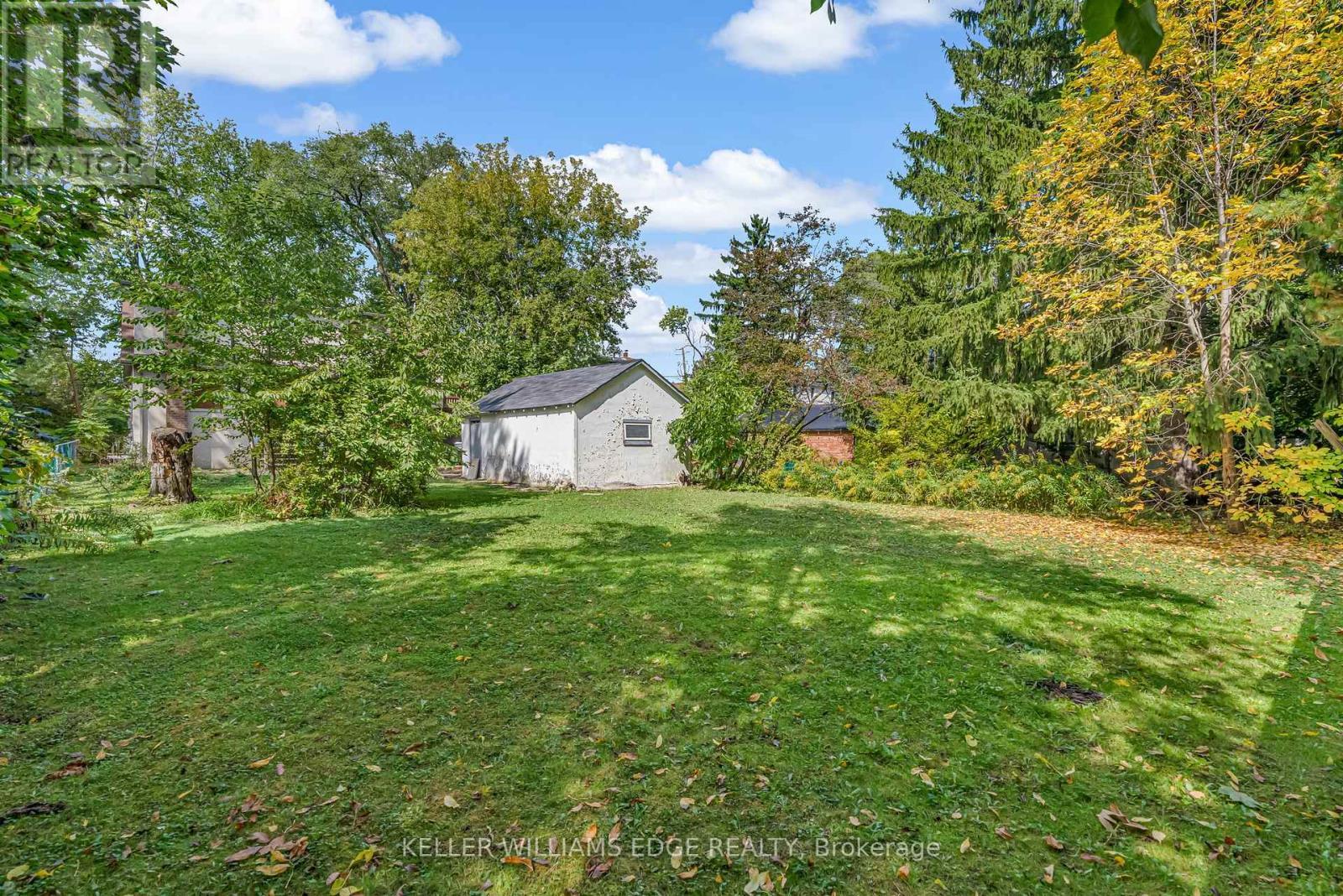 63 Minnewawa Road, Mississauga, ON - Outdoor