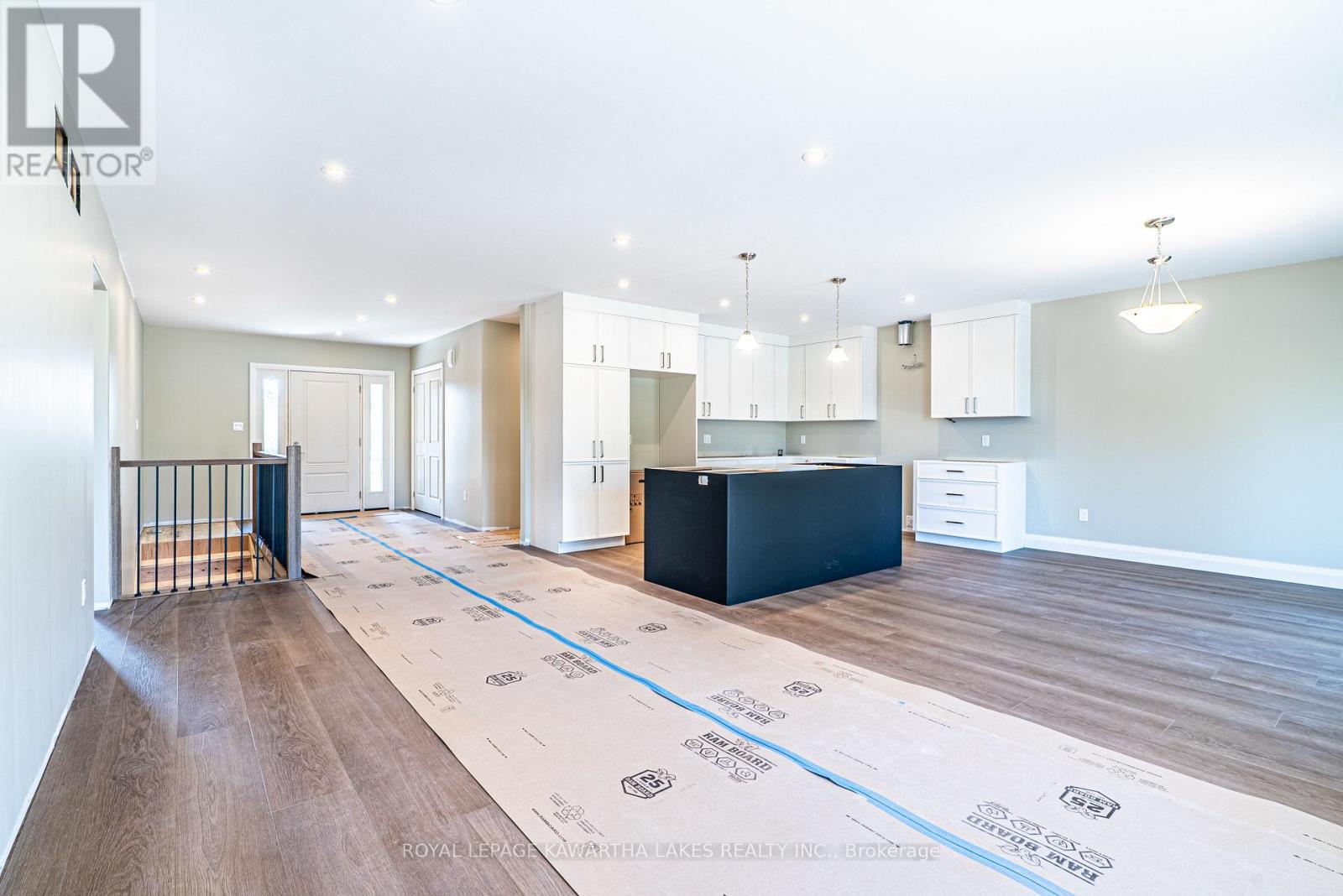 6 Patrick Street, Kawartha Lakes (Kirkfield), ON - Indoor