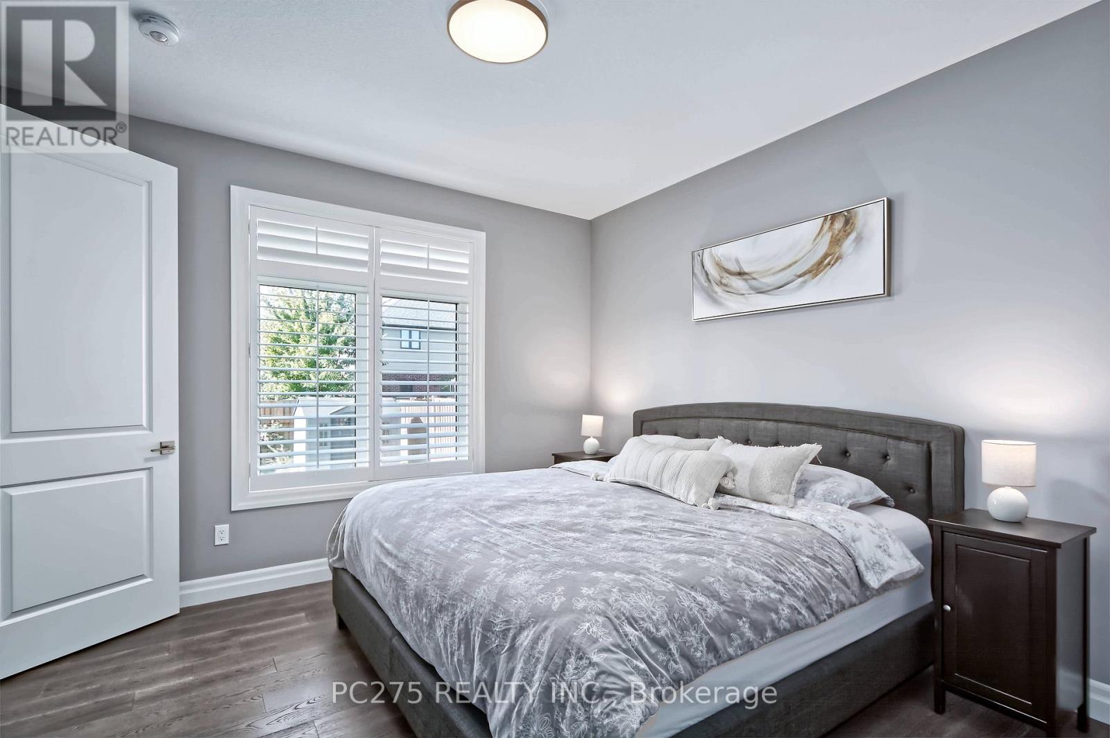 2539 Bond Street, Strathroy-Caradoc (Mount Brydges), ON - Indoor Photo Showing Bedroom
