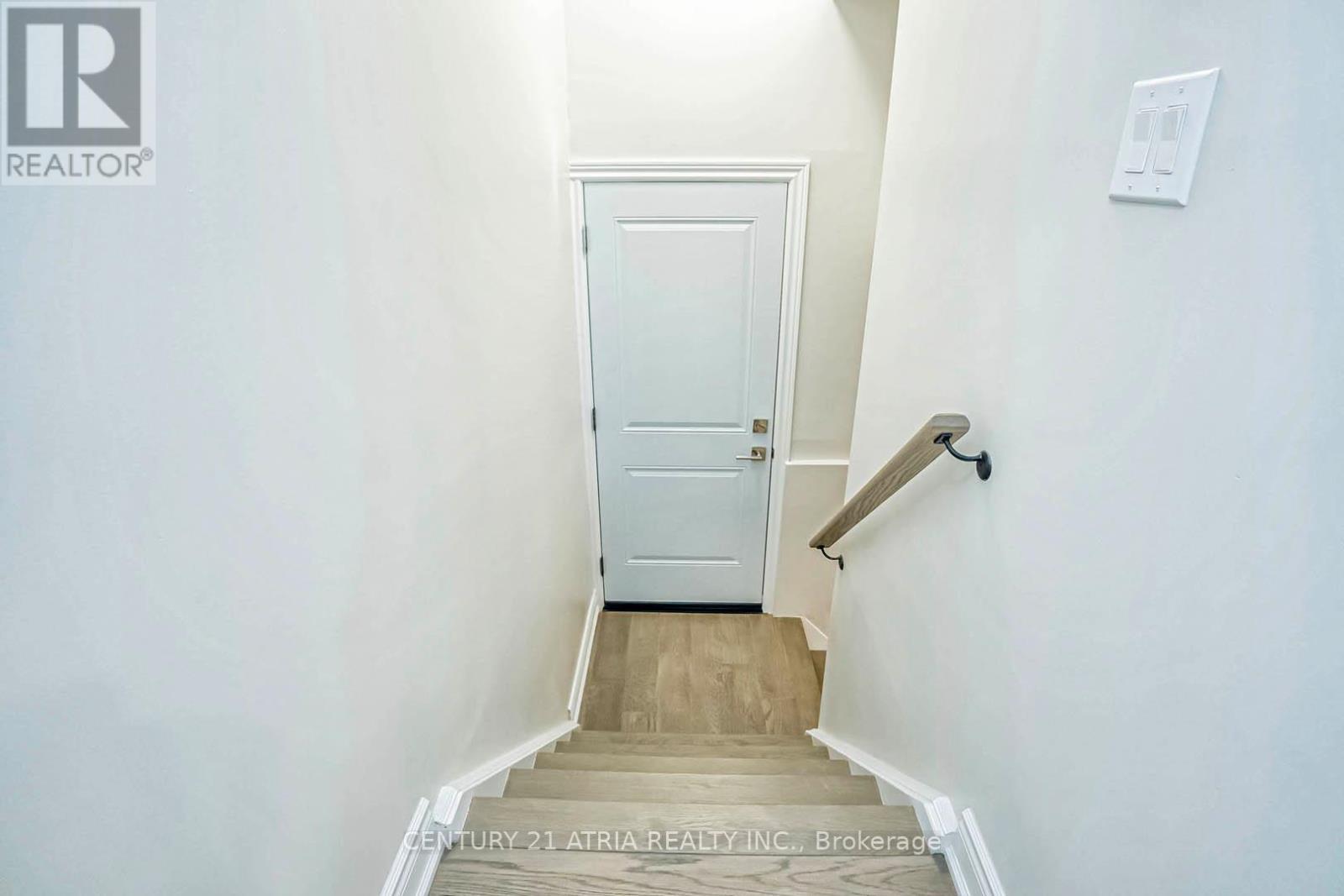 11 Valia Road, Toronto, ON - Indoor Photo Showing Other Room