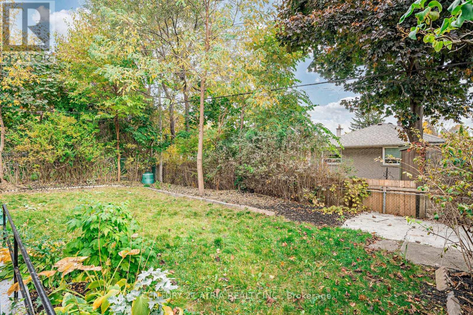 11 Valia Road, Toronto, ON - Outdoor