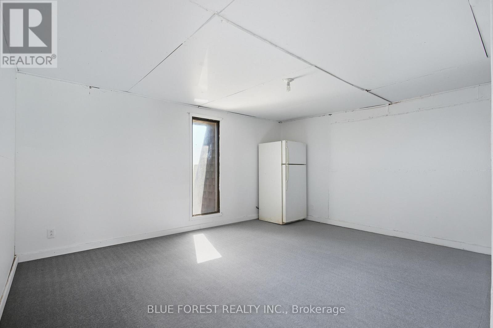 22436 Pioneer Line, West Elgin, ON