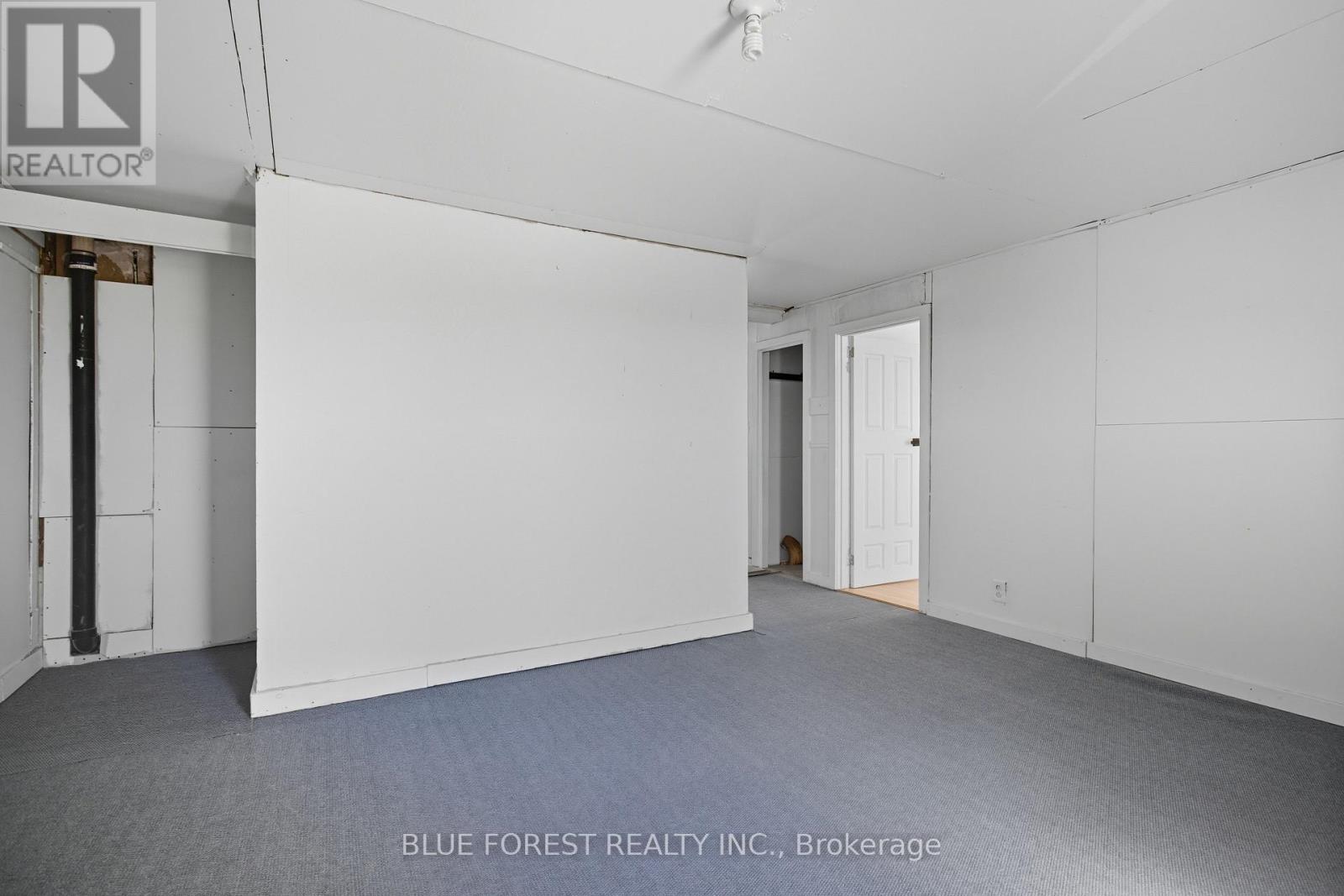 22436 Pioneer Line, West Elgin, ON