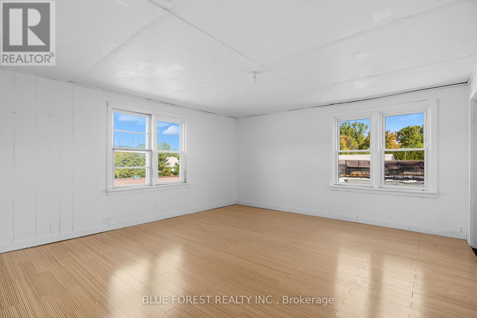 22436 Pioneer Line, West Elgin, ON