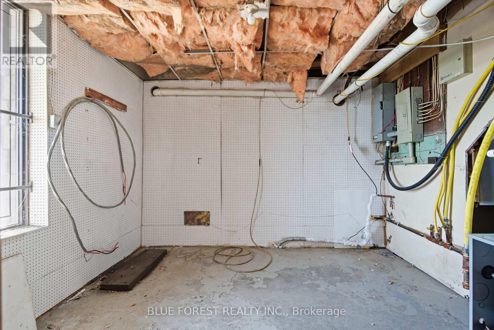 22436 Pioneer Line, West Elgin, ON