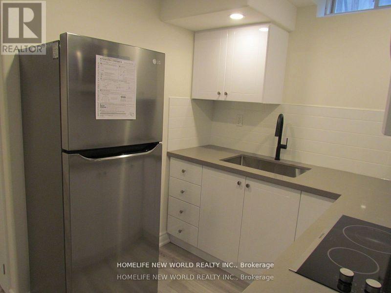 11 Peninsula Crescent, Richmond Hill, ON - Indoor