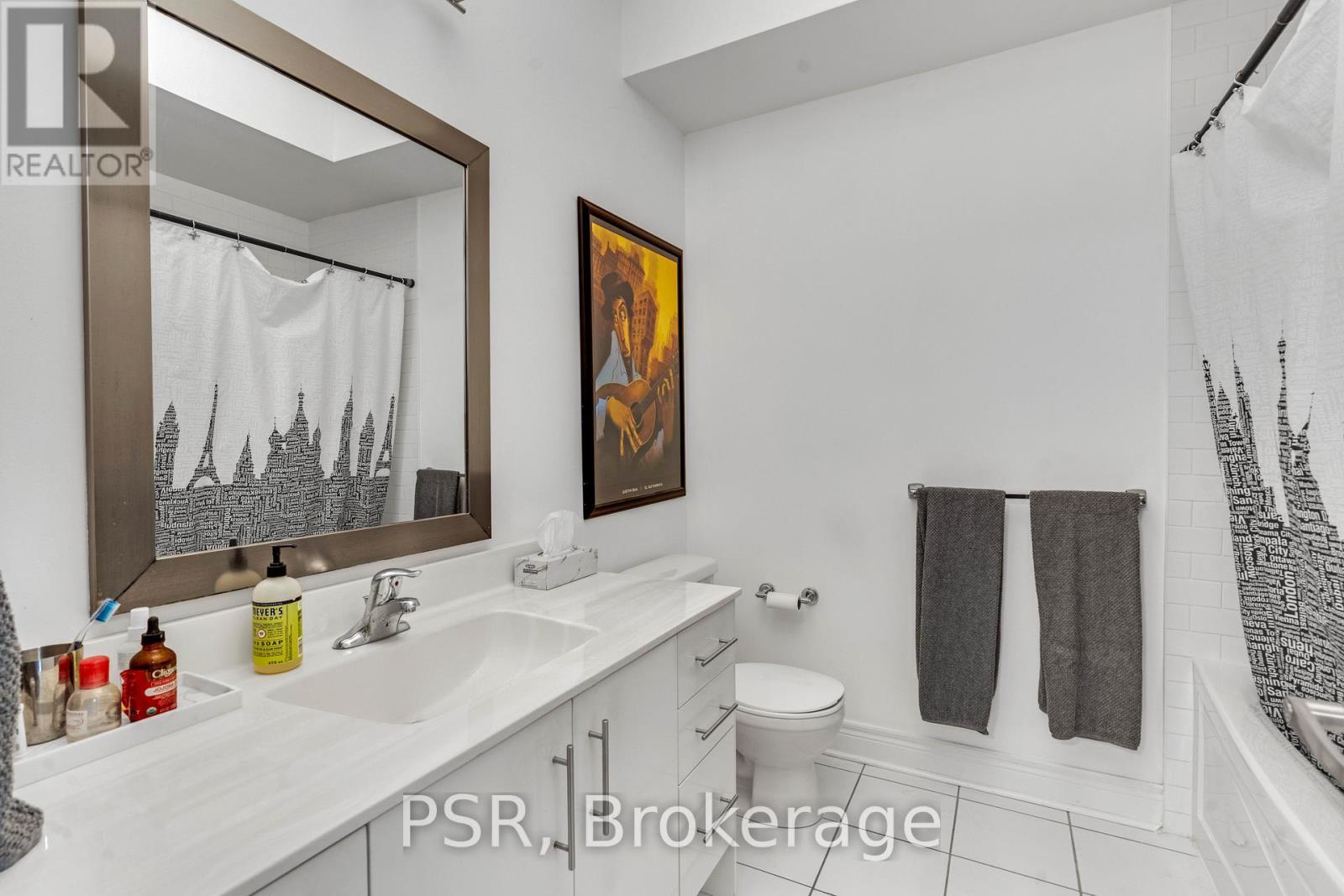 50 - 117 Powseland Crescent, Vaughan, ON - Indoor Photo Showing Bathroom