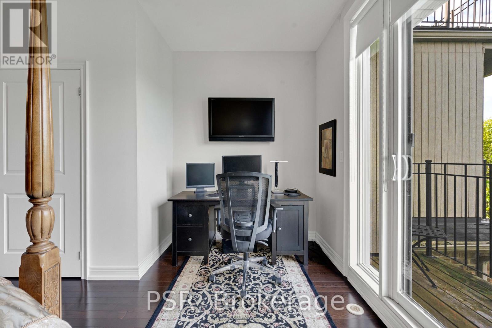 50 - 117 Powseland Crescent, Vaughan, ON - Indoor Photo Showing Office
