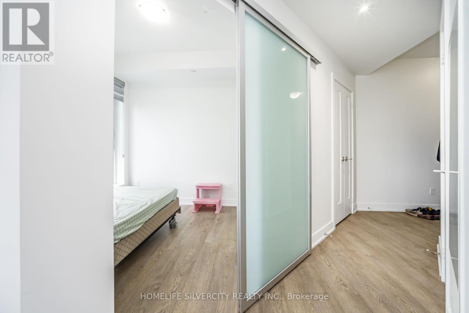 3104 - 7 Mabelle Avenue, Toronto, ON - Indoor