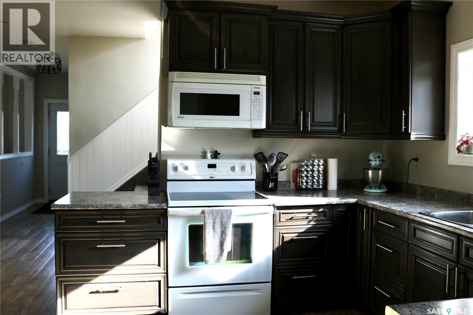 Moosomin Rm No. 121, Saskatchewan - Indoor Photo Showing Kitchen