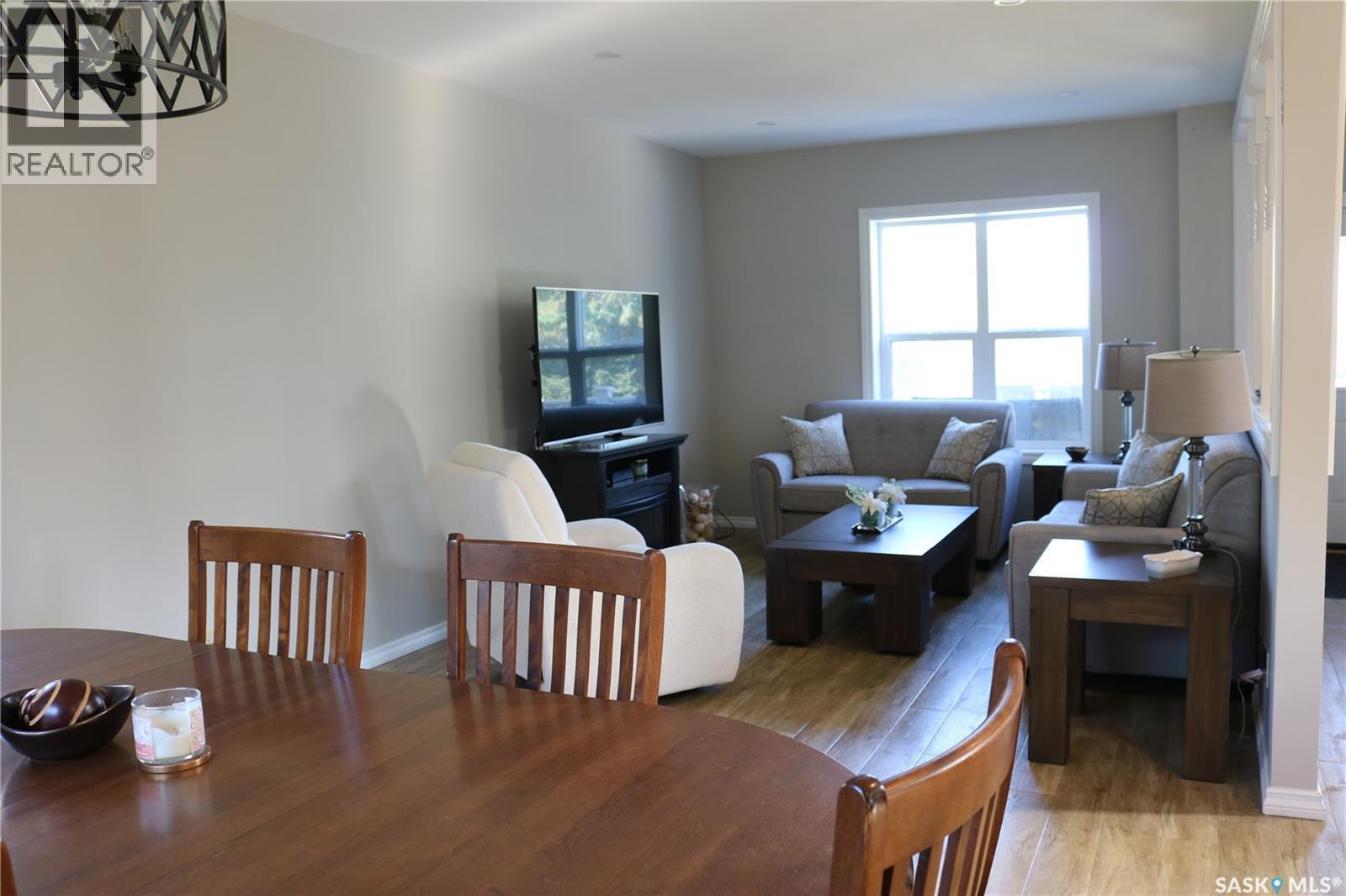 Moosomin Rm No. 121, Saskatchewan - Indoor Photo Showing Living Room