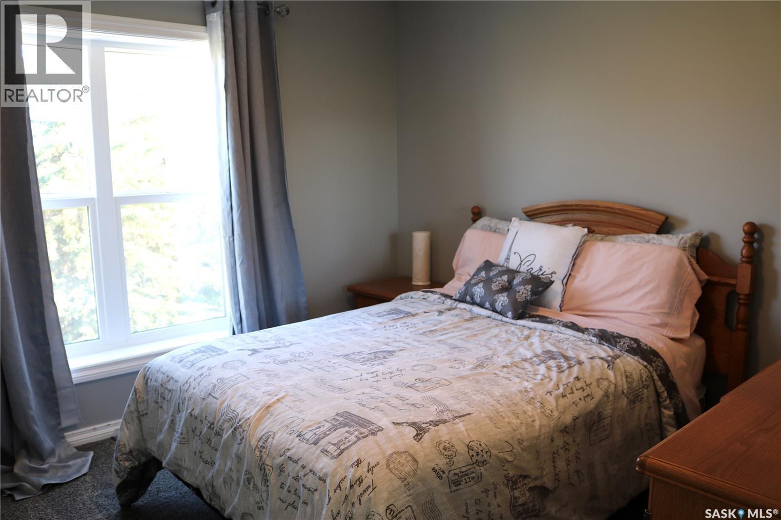 Moosomin Rm No. 121, Saskatchewan - Indoor Photo Showing Bedroom