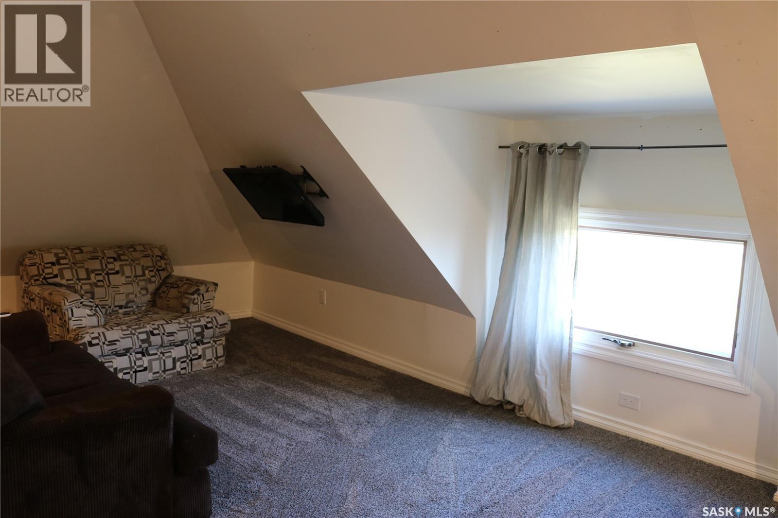 Moosomin Rm No. 121, Saskatchewan - Indoor Photo Showing Other Room