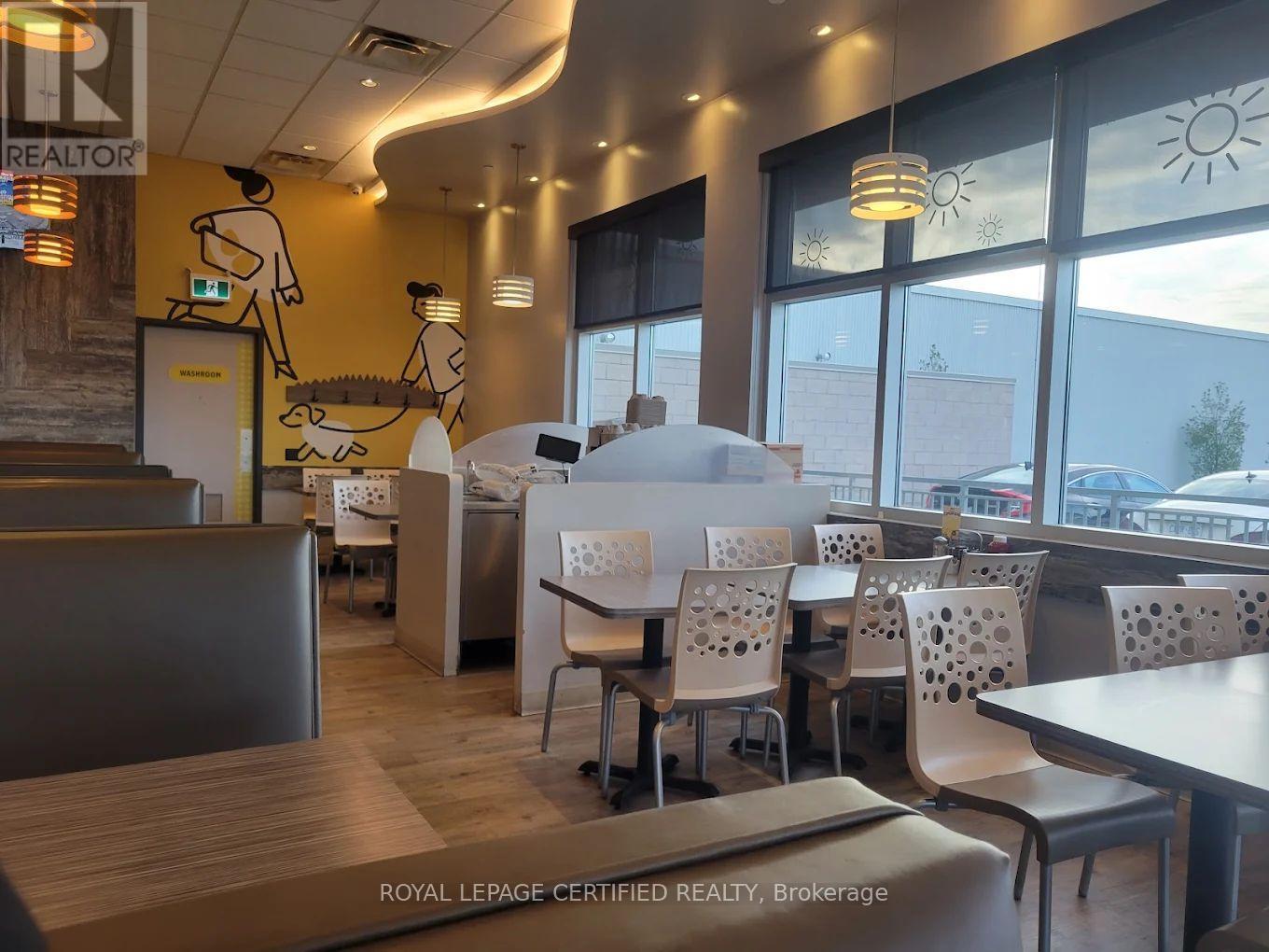 6795 Airport Road, Mississauga, ON