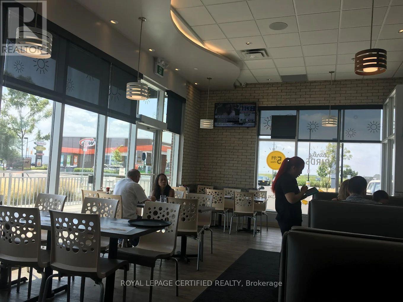 6795 Airport Road, Mississauga, ON