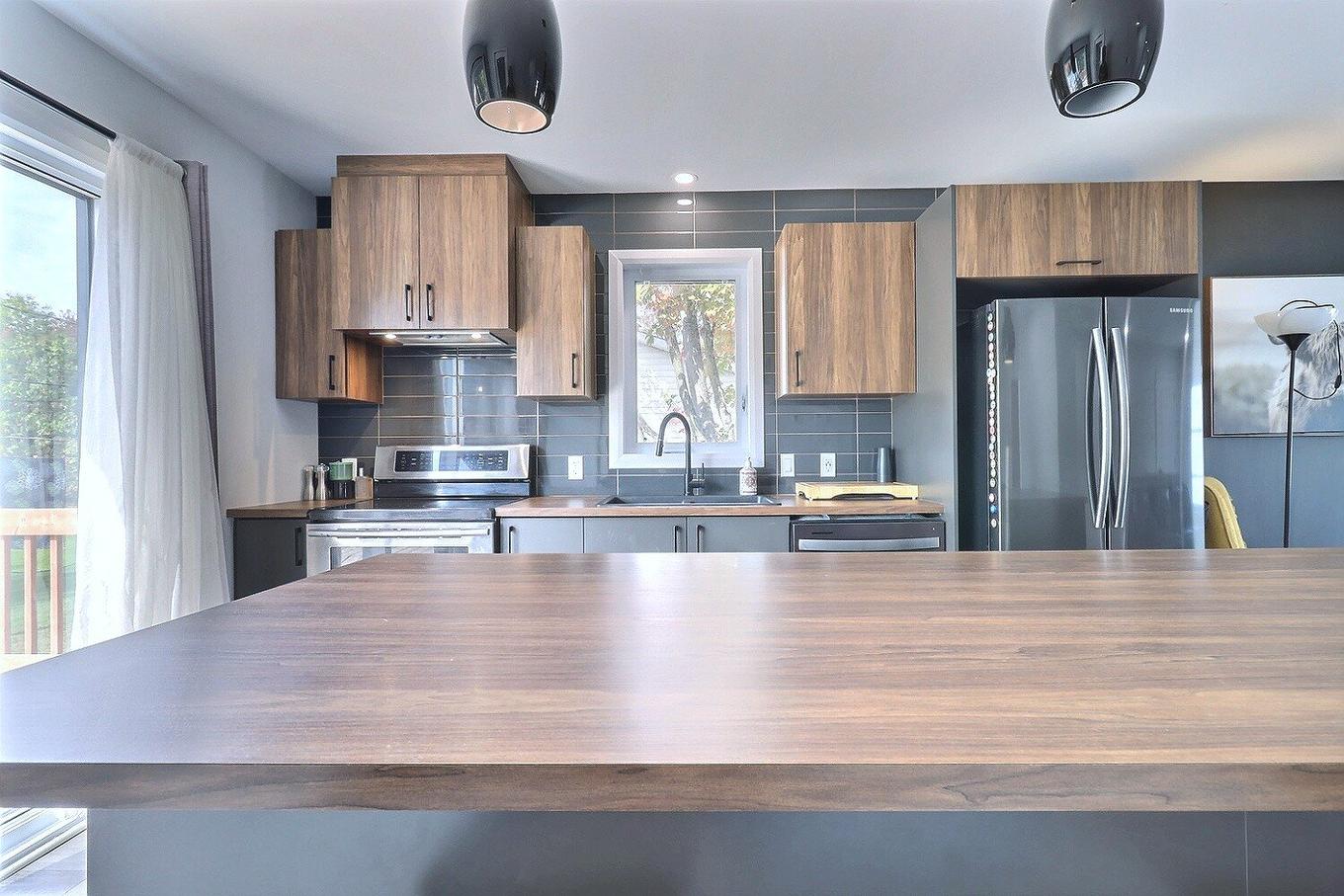 Cuisine - 185 Rue Denis, Trois-Rivières, QC - Indoor Photo Showing Kitchen