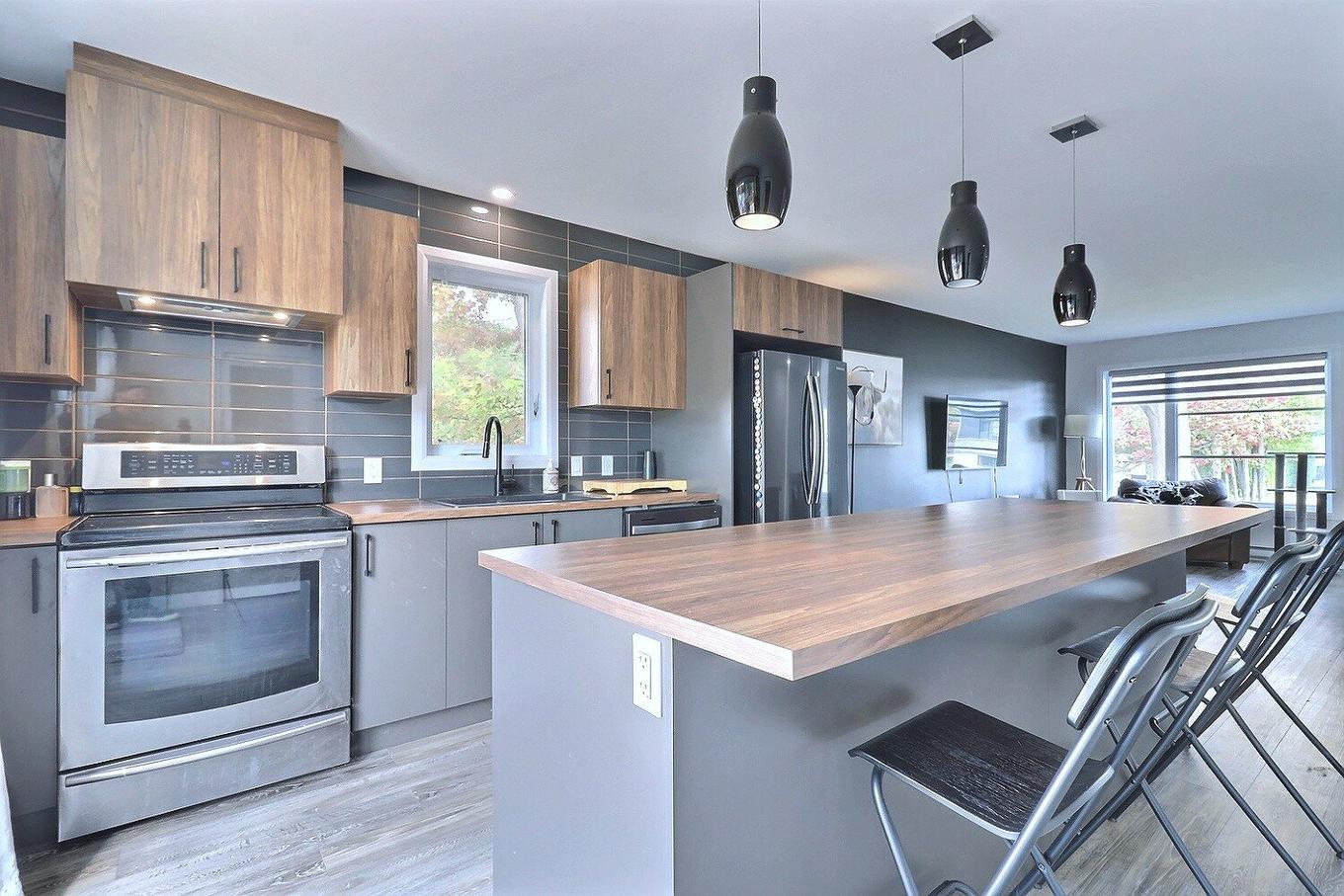 Cuisine - 185 Rue Denis, Trois-Rivières, QC - Indoor Photo Showing Kitchen