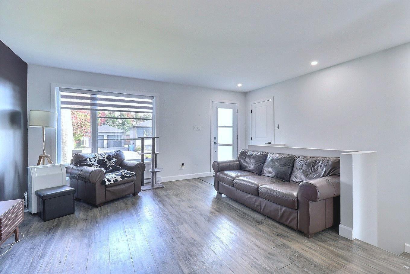 Salon - 185 Rue Denis, Trois-Rivières, QC - Indoor Photo Showing Living Room