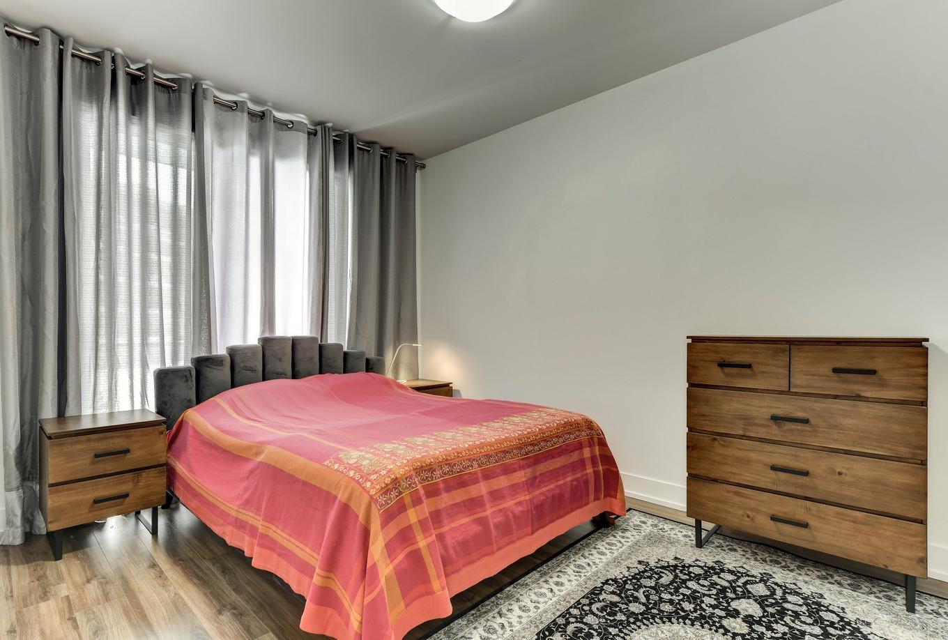 Chambre à coucher - 206-7085 Rue De Lunan, Brossard, QC - Indoor Photo Showing Bedroom