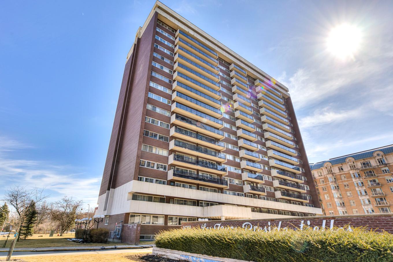 Frontage - 1503-5700 Boul. Cavendish, Côte-Saint-Luc, QC - Outdoor With Facade