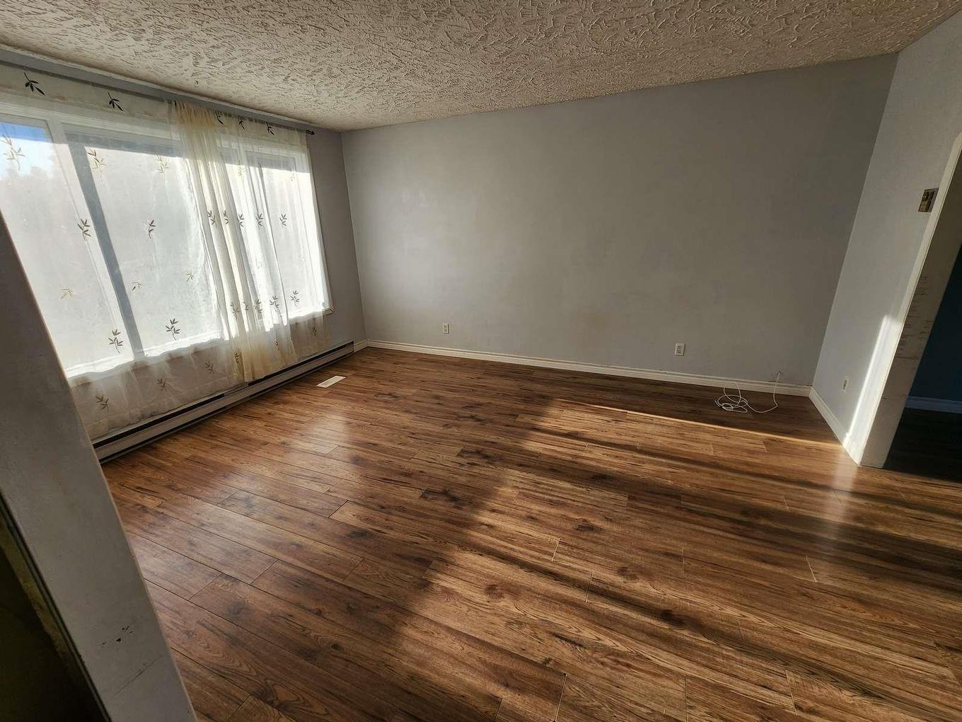 38 Eastgrove Crescent, Terrace Bay, ON - Indoor Photo Showing Other Room