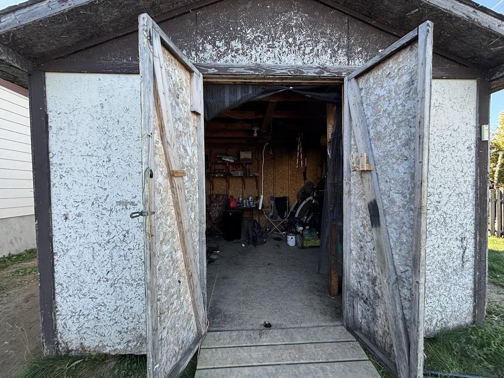 33 Moose Drive, Manitouwadge, ON - Outdoor With Exterior