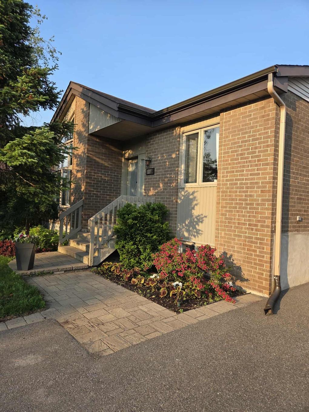 Frontage - 3869 Rue Des Pervenches, Longueuil (Saint-Hubert), QC - Outdoor