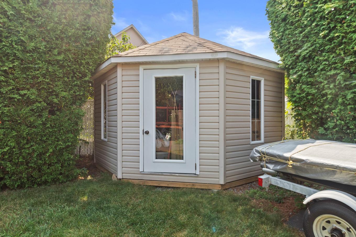 Shed - 3869 Rue Des Pervenches, Longueuil (Saint-Hubert), QC - Outdoor