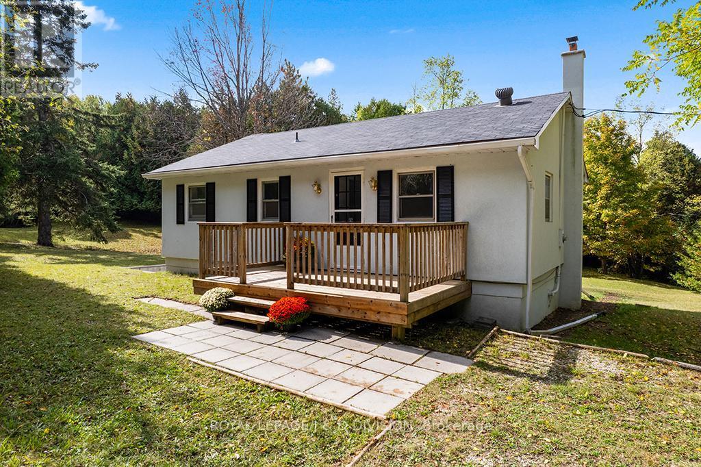 637202 Prince Of Wales Road, Mulmur, ON - Outdoor With Deck Patio Veranda