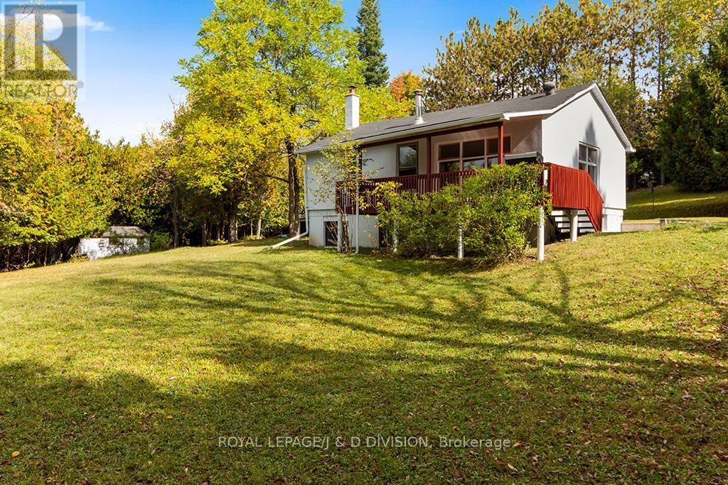 637202 Prince Of Wales Road, Mulmur, ON - Outdoor