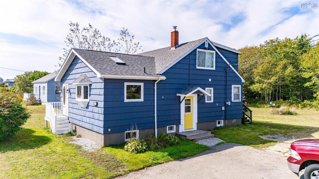 1192 Highway 335 Highway, Middle West Pubnico, NS